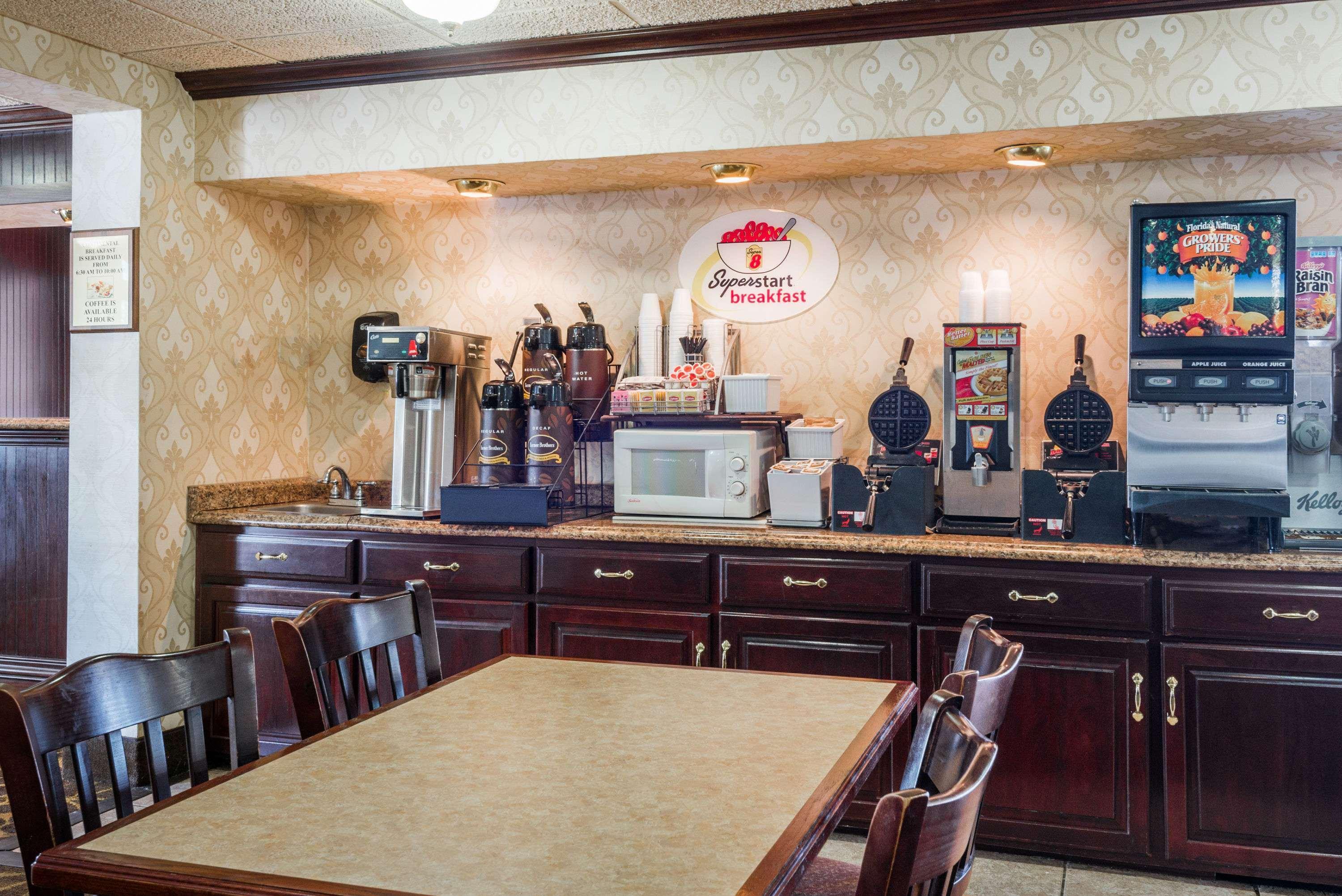Econo Lodge Kearsarge Exterior photo