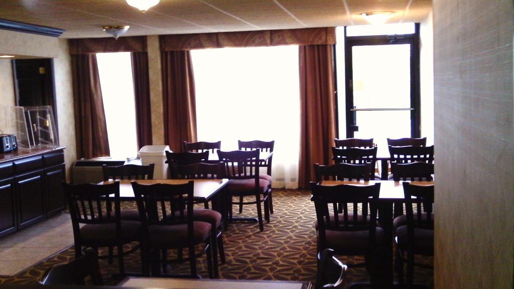 Econo Lodge Kearsarge Exterior photo